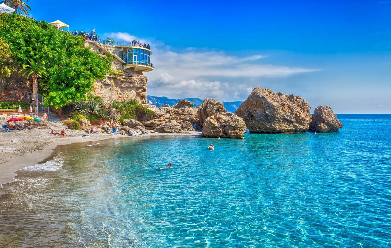 Torrecilla Sirena Beach Nerja Exterior foto